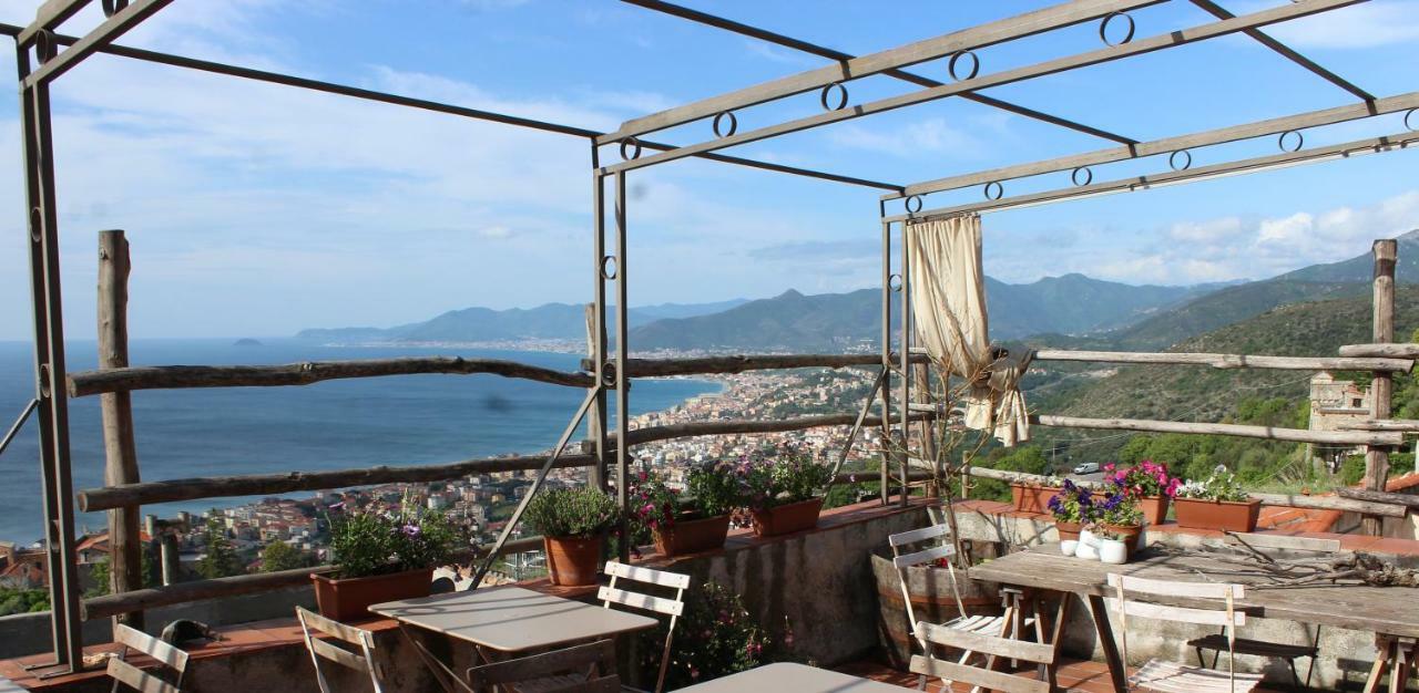 San Martino Rooms & Breakfast Borgio Verezzi Exteriör bild